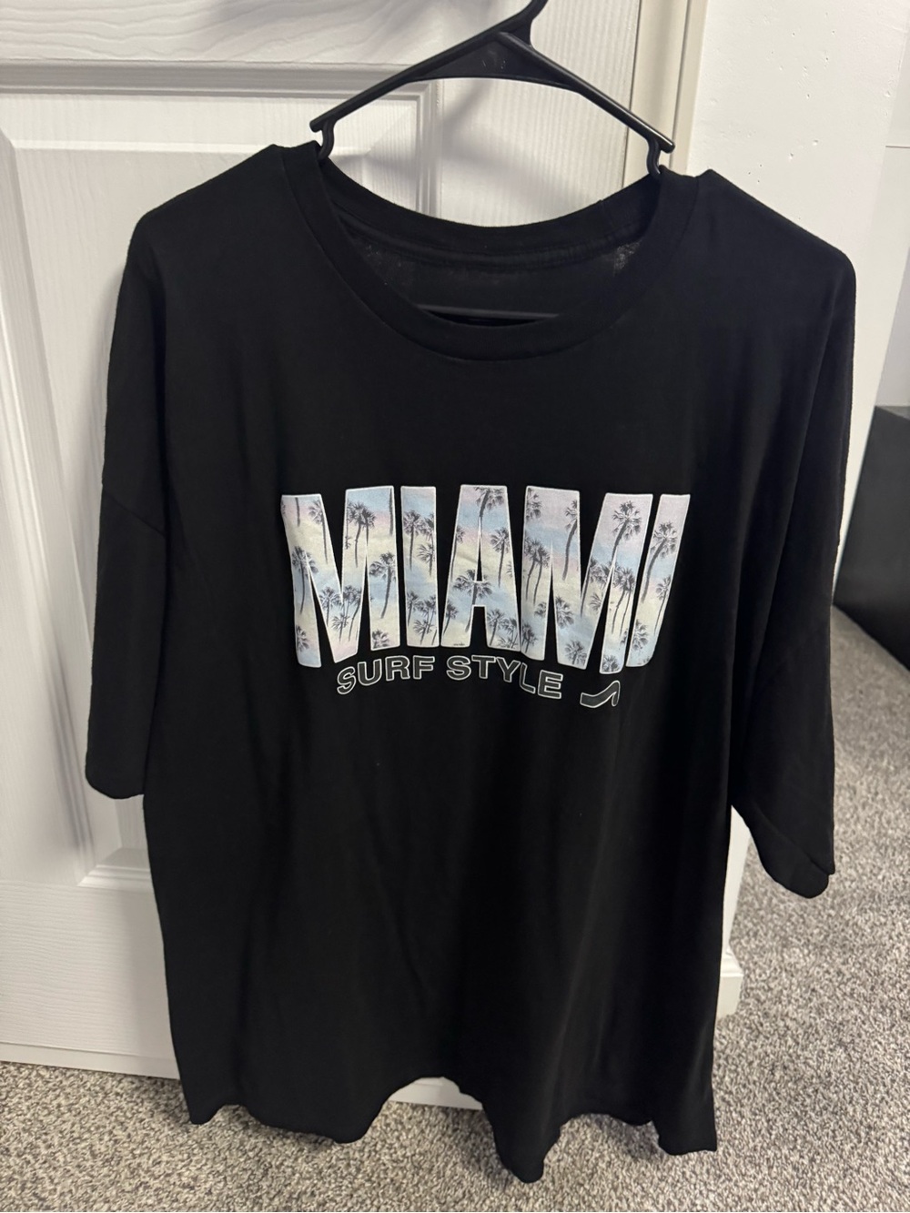 MIAMI Surf Style Black Graphic Tee